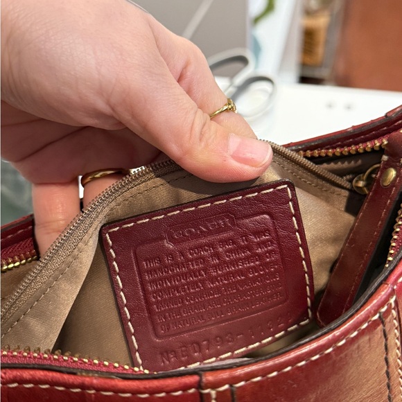 Rare Coach Burgundy Leather Shoulder Bag with Tassel - Picture 8 of 11